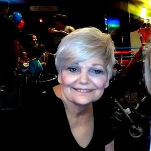 Meet your Posher, Vickie